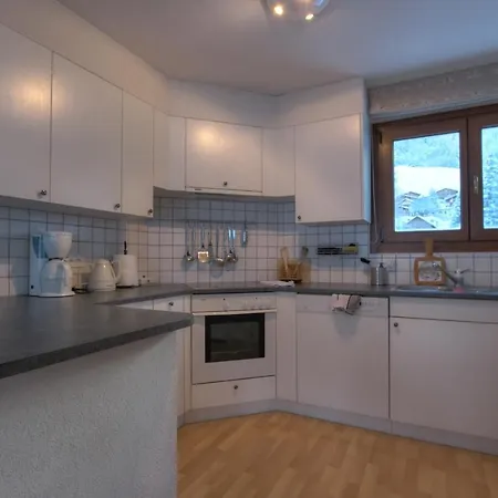 Apartament Rosat 22