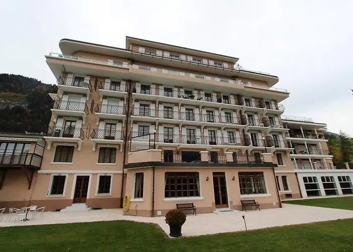 Appartement Rosat 22 *